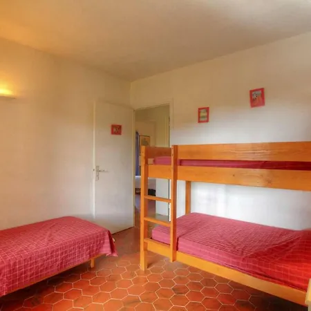 La Baraka Nyaraló *